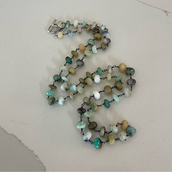One of a kind Peruvian Opal Beaded 37” necklace with toggle clasp. - Picture 2 of 13